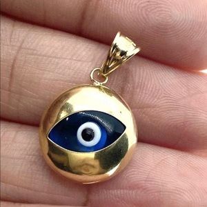 10k Evil Eye Pendant